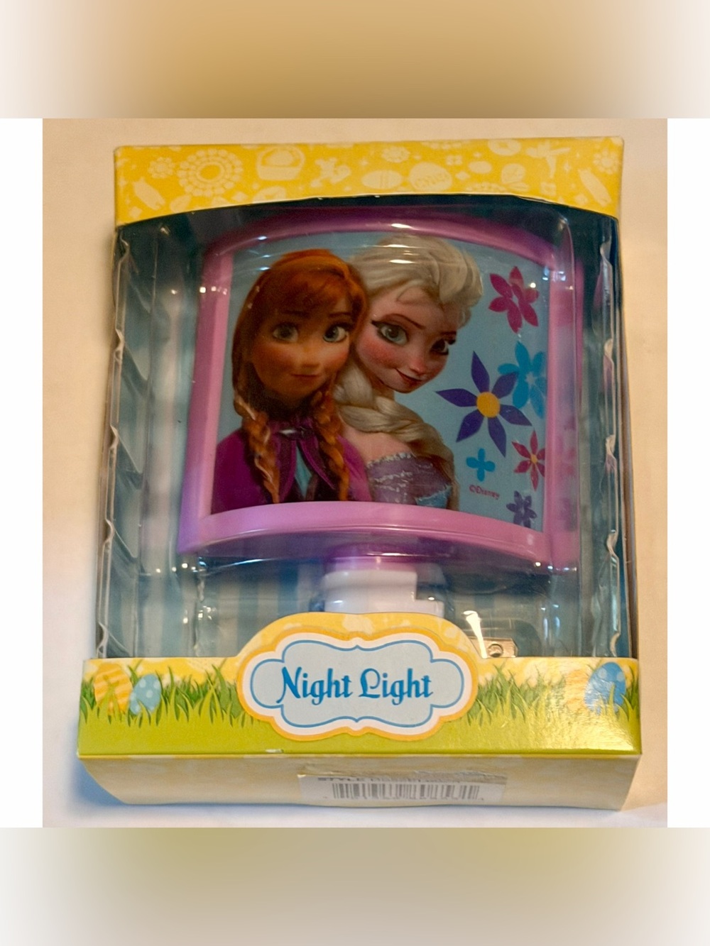 Disney Frozen Anna Elsa Night Light New in Box Plug In Bedroom Nursery Lamp